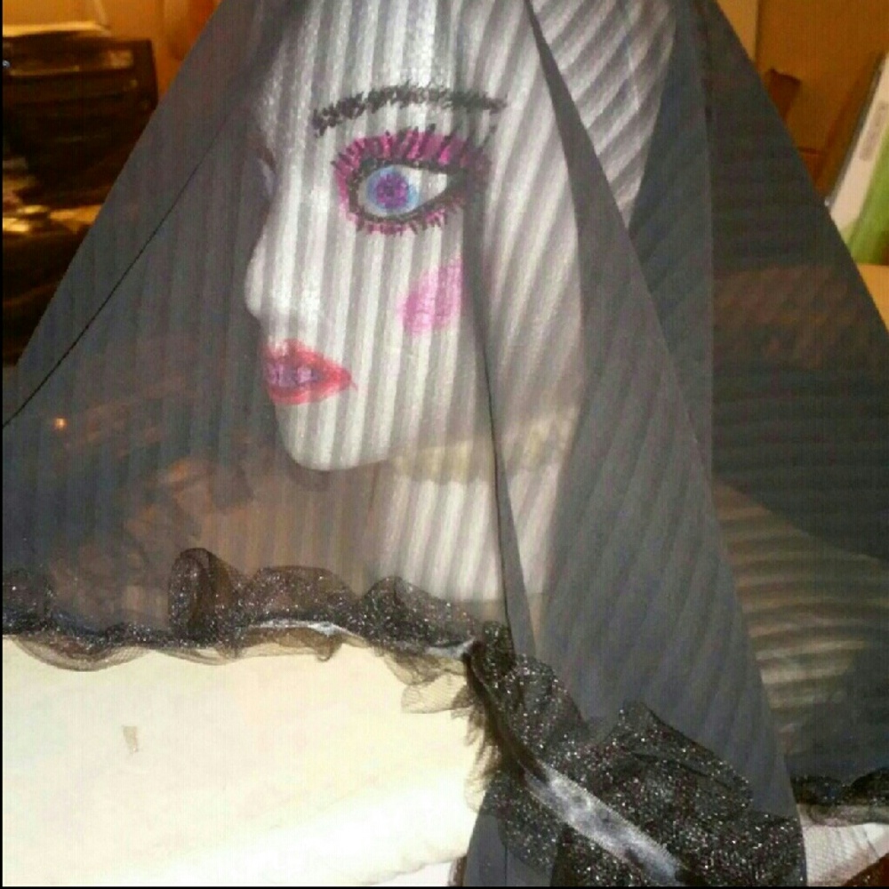 Mourning veil - Picture 3 of 4